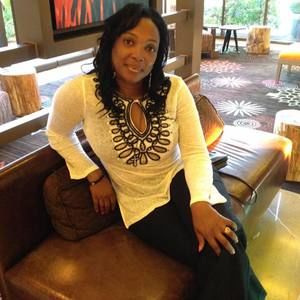 Meet your Posher, Phyllis